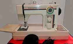 máquina de coser toyota